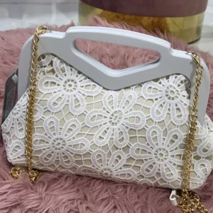 Joelin Bianca - Borsa