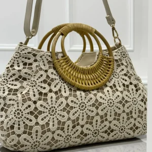 Jessy Beige   - Borsa