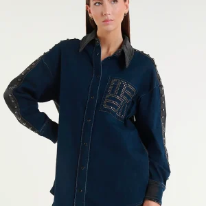 Camicia Denim con Dettagli Applicati - Eleganza e Comfort